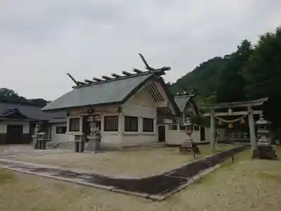 白髭神社の本殿・本堂