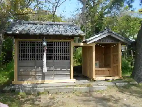 神明社の末社・摂社