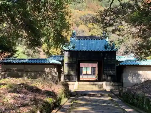 定光寺の山門・神門
