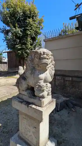 皇大神宮社の狛犬