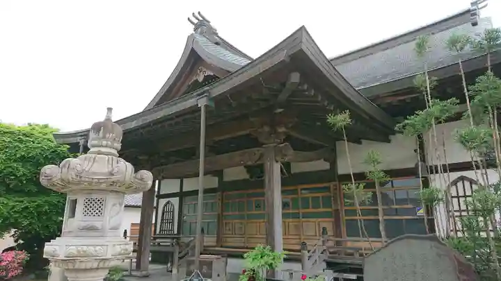 恩林寺の本殿・本堂