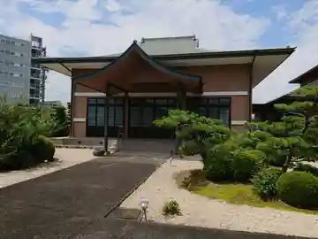 龍祥寺の本殿・本堂