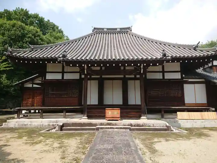 蓮教寺の本殿・本堂