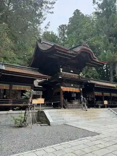 諏訪大社下社秋宮の本殿・本堂