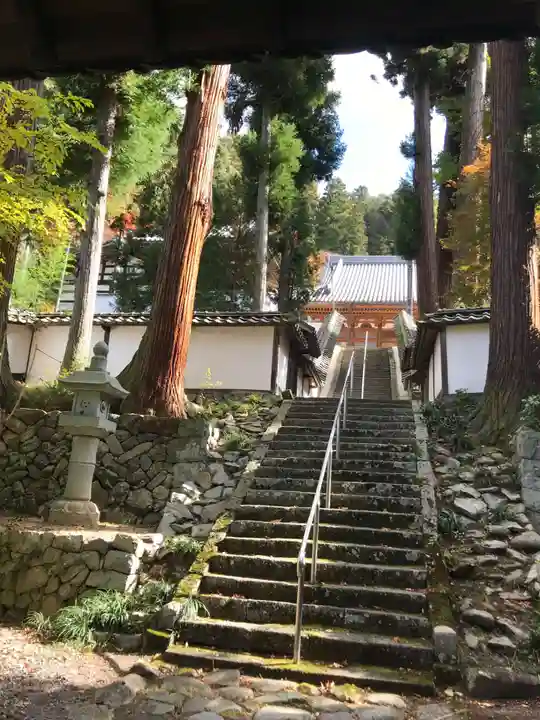 広沢寺の本殿・本堂