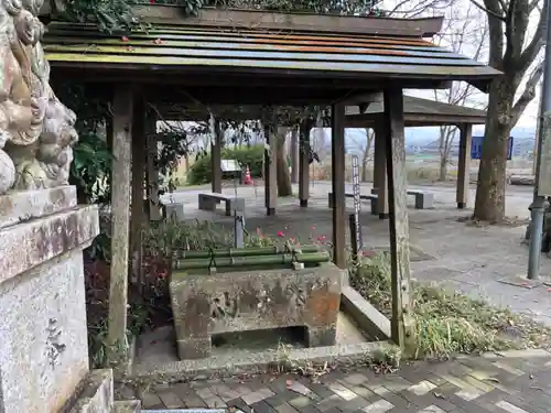 髙神社の手水舎