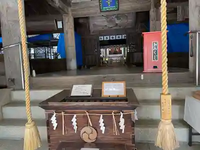 今八幡宮の本殿・本堂