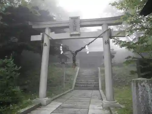 那須温泉神社の鳥居