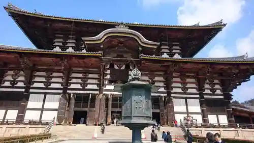 東大寺の本殿