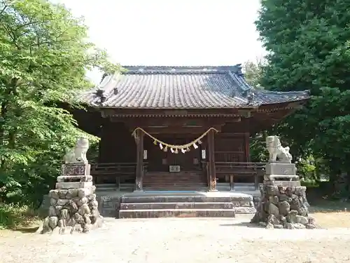 進雄神社の本殿・本堂