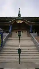 眞性寺の本殿