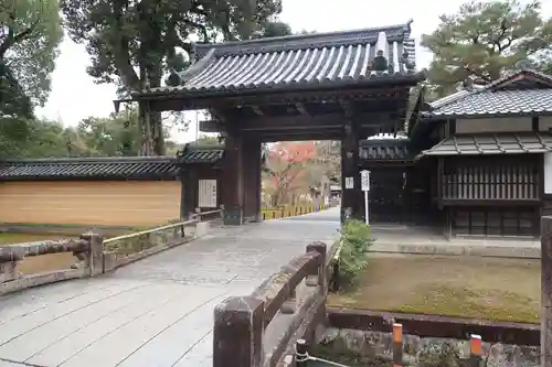 鹿苑寺（金閣寺）の山門・神門