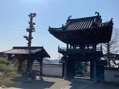 円通寺の山門・神門