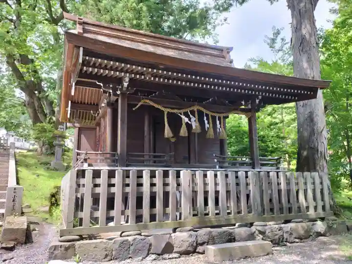 諏訪大社上社前宮(長野県)