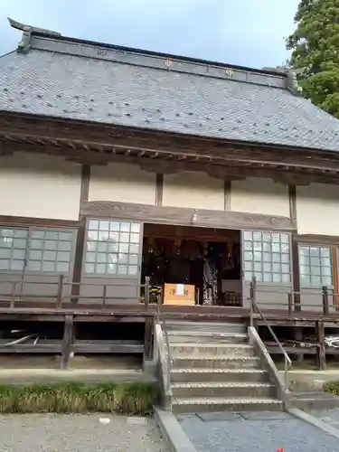 観音寺の本殿