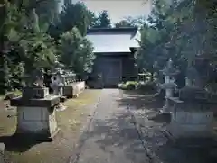 鷺宮神社の本殿