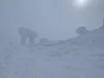 刈田嶺神社(奥宮)の{uncategorized: "未分類", other: "その他", undefined: "問題あり", building: "その他建物", grave: "お墓", sacred_gate: "鳥居", guardian: "狛犬", statue: "像", buddha: "仏像", history: "歴史", nature: "自然", garden: "庭園", animal: "動物", pagoda: "塔", temizu: "手水舎", mountain_gate: "山門・神門", sanctuary: "本殿・本堂", subordinate: "末社・摂社", art: "芸術", scenery: "景色", jizo: "地蔵", ema: "絵馬", goshuin: "御朱印", omikuji: "おみくじ", items: "授与品その他", amulet: "お守り", goshuincho: "御朱印帳", eats: "食事", festival: "お祭り", votive_dance: "神楽", shichigosan: "七五三参", wedding: "結婚式", experience: "体験その他", initially: "初詣", around: "周辺", anti_infection: "感染症対策"}