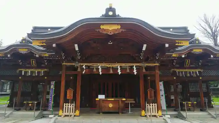 諏訪神社の本殿・本堂