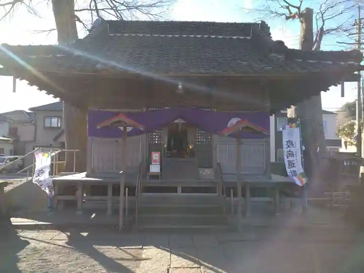 八枝神社の本殿・本堂