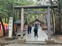 開拓神社の{uncategorized: "未分類", other: "その他", undefined: "問題あり", building: "その他建物", grave: "お墓", sacred_gate: "鳥居", guardian: "狛犬", statue: "像", buddha: "仏像", history: "歴史", nature: "自然", garden: "庭園", animal: "動物", pagoda: "塔", temizu: "手水舎", mountain_gate: "山門・神門", sanctuary: "本殿・本堂", subordinate: "末社・摂社", art: "芸術", scenery: "景色", jizo: "地蔵", ema: "絵馬", goshuin: "御朱印", omikuji: "おみくじ", items: "授与品その他", amulet: "お守り", goshuincho: "御朱印帳", eats: "食事", festival: "お祭り", votive_dance: "神楽", shichigosan: "七五三参", wedding: "結婚式", experience: "体験その他", initially: "初詣", around: "周辺", anti_infection: "感染症対策"}