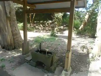 熊野神社の手水舎