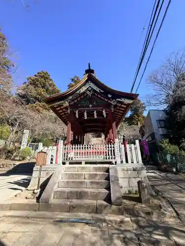 筑波山神社の{uncategorized: "未分類", other: "その他", undefined: "問題あり", building: "その他建物", grave: "お墓", sacred_gate: "鳥居", guardian: "狛犬", statue: "像", buddha: "仏像", history: "歴史", nature: "自然", garden: "庭園", animal: "動物", pagoda: "塔", temizu: "手水舎", mountain_gate: "山門・神門", sanctuary: "本殿・本堂", subordinate: "末社・摂社", art: "芸術", scenery: "景色", jizo: "地蔵", ema: "絵馬", goshuin: "御朱印", omikuji: "おみくじ", items: "授与品その他", amulet: "お守り", goshuincho: "御朱印帳", eats: "食事", festival: "お祭り", votive_dance: "神楽", shichigosan: "七五三参", wedding: "結婚式", experience: "体験その他", initially: "初詣", around: "周辺", anti_infection: "感染症対策"}
