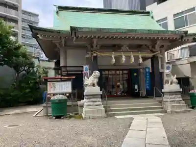 銀杏岡八幡神社の本殿・本堂