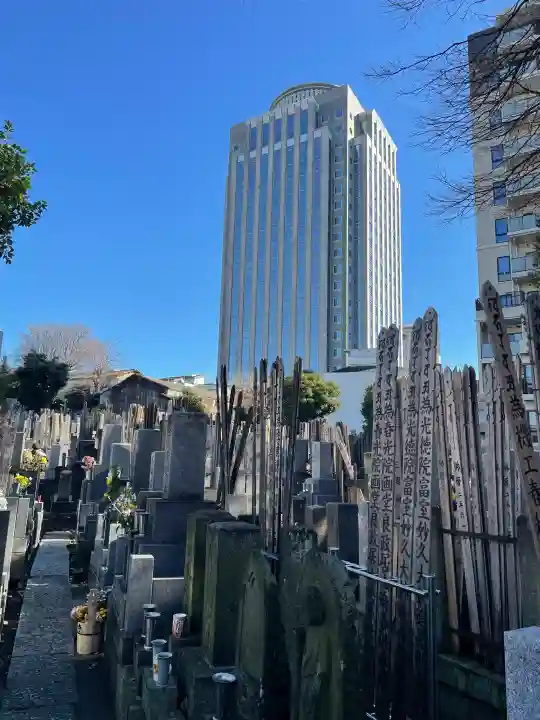 福昌寺の{uncategorized: "未分類", other: "その他", undefined: "問題あり", building: "その他建物", grave: "お墓", sacred_gate: "鳥居", guardian: "狛犬", statue: "像", buddha: "仏像", history: "歴史", nature: "自然", garden: "庭園", animal: "動物", pagoda: "塔", temizu: "手水舎", mountain_gate: "山門・神門", sanctuary: "本殿・本堂", subordinate: "末社・摂社", art: "芸術", scenery: "景色", jizo: "地蔵", ema: "絵馬", goshuin: "御朱印", omikuji: "おみくじ", items: "授与品その他", amulet: "お守り", goshuincho: "御朱印帳", eats: "食事", festival: "お祭り", votive_dance: "神楽", shichigosan: "七五三参", wedding: "結婚式", experience: "体験その他", initially: "初詣", around: "周辺", anti_infection: "感染症対策"}