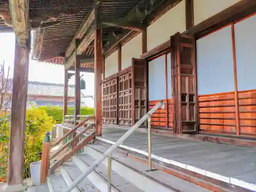 西乗寺の本殿・本堂