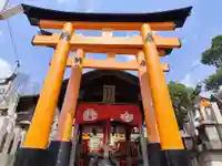 伏見稲荷大社三ノ峰(下之社神蹟・白菊大神)の鳥居