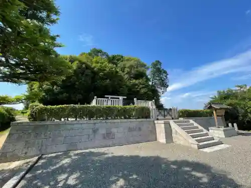 天武天皇・持統天皇陵（檜隈大内陵）(奈良県)