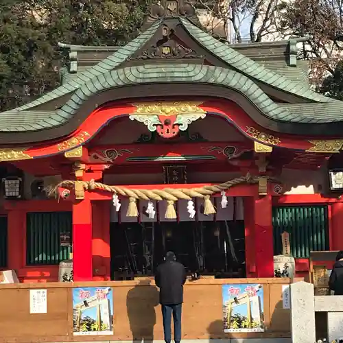 金神社の本殿