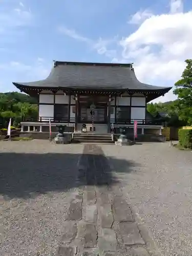 自音寺の本殿・本堂