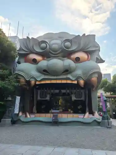 難波八阪神社の狛犬