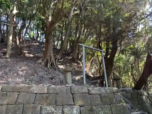 神社（名称不明）の鳥居