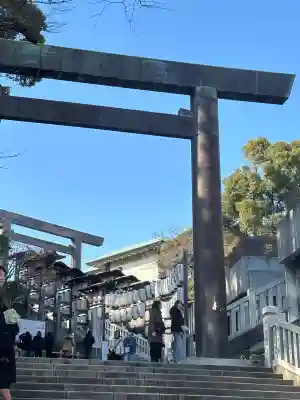 伊勢山皇大神宮の{uncategorized: "未分類", other: "その他", undefined: "問題あり", building: "その他建物", grave: "お墓", sacred_gate: "鳥居", guardian: "狛犬", statue: "像", buddha: "仏像", history: "歴史", nature: "自然", garden: "庭園", animal: "動物", pagoda: "塔", temizu: "手水舎", mountain_gate: "山門・神門", sanctuary: "本殿・本堂", subordinate: "末社・摂社", art: "芸術", scenery: "景色", jizo: "地蔵", ema: "絵馬", goshuin: "御朱印", omikuji: "おみくじ", items: "授与品その他", amulet: "お守り", goshuincho: "御朱印帳", eats: "食事", festival: "お祭り", votive_dance: "神楽", shichigosan: "七五三参", wedding: "結婚式", experience: "体験その他", initially: "初詣", around: "周辺", anti_infection: "感染症対策"}