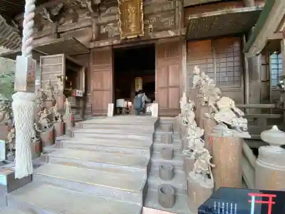 大聖院の{uncategorized: "未分類", other: "その他", undefined: "問題あり", building: "その他建物", grave: "お墓", sacred_gate: "鳥居", guardian: "狛犬", statue: "像", buddha: "仏像", history: "歴史", nature: "自然", garden: "庭園", animal: "動物", pagoda: "塔", temizu: "手水舎", mountain_gate: "山門・神門", sanctuary: "本殿・本堂", subordinate: "末社・摂社", art: "芸術", scenery: "景色", jizo: "地蔵", ema: "絵馬", goshuin: "御朱印", omikuji: "おみくじ", items: "授与品その他", amulet: "お守り", goshuincho: "御朱印帳", eats: "食事", festival: "お祭り", votive_dance: "神楽", shichigosan: "七五三参", wedding: "結婚式", experience: "体験その他", initially: "初詣", around: "周辺", anti_infection: "感染症対策"}