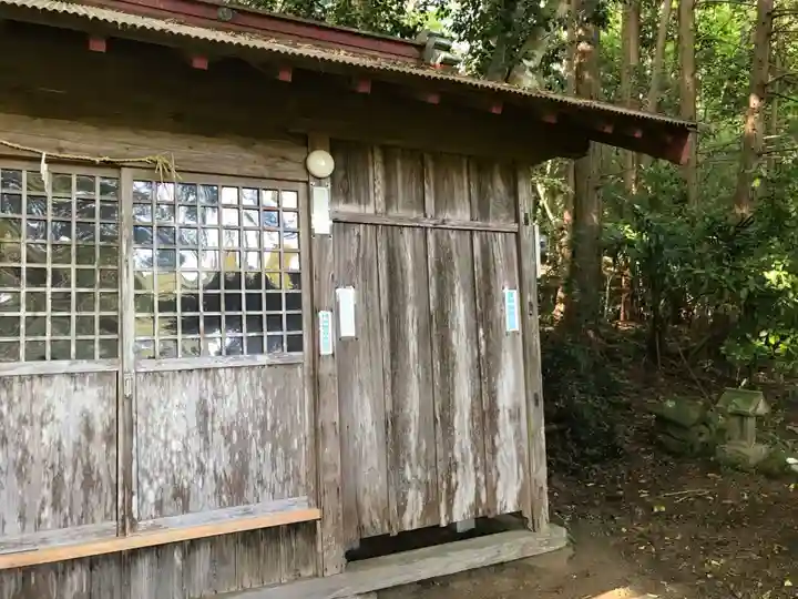 八幡神社の本殿・本堂
