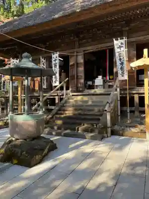 杉本寺の本殿・本堂