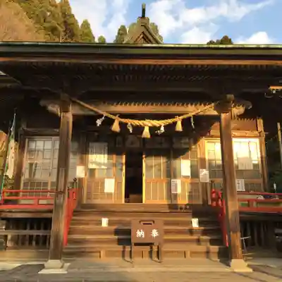 大津山阿蘇神社の本殿・本堂