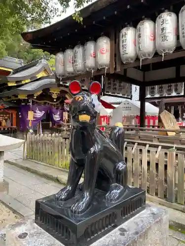 満足稲荷神社の狛犬