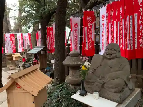 豊川稲荷東京別院の像