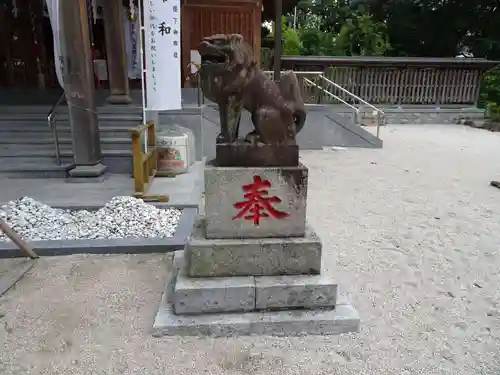 高宮八幡宮の狛犬