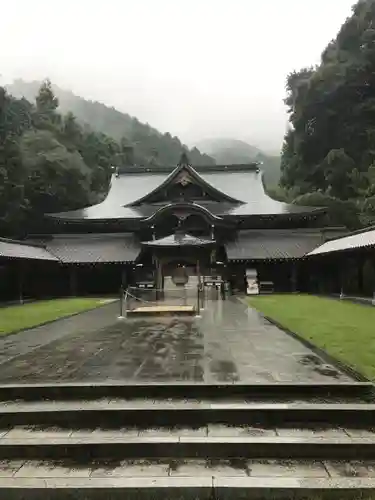 前神寺の本殿