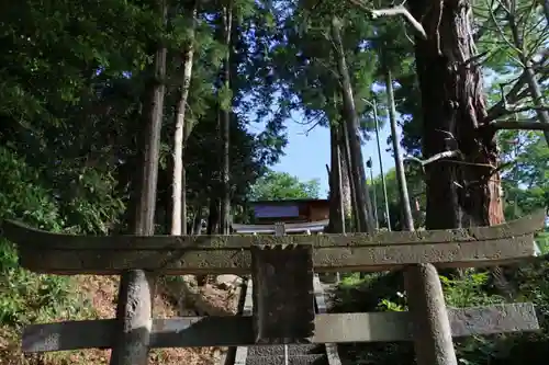 阿久津「田村神社」（郡山市阿久津町）旧社名：伊豆箱根三嶋三社の鳥居