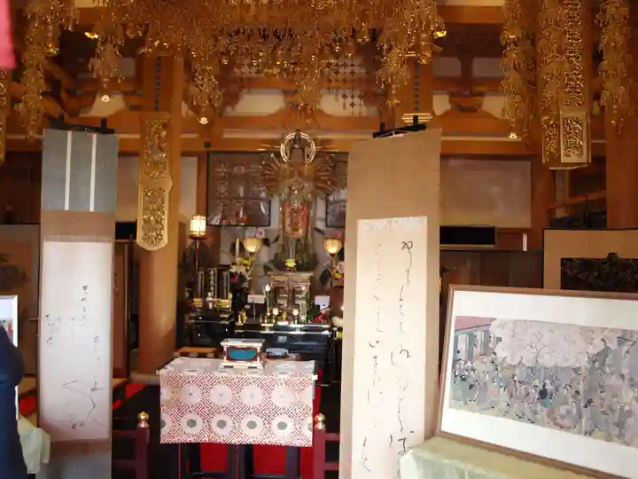 石上寺の本殿・本堂