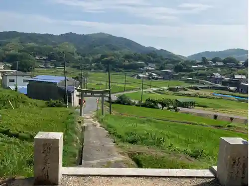 八幡神社の鳥居