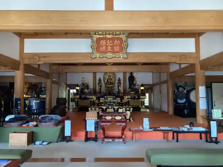 光明寺の本殿・本堂