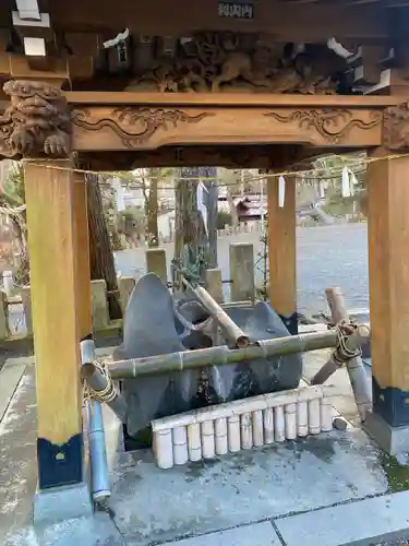 山中諏訪神社(山梨県)