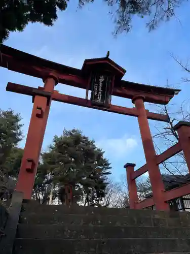 健御名方富命彦神別神社の鳥居